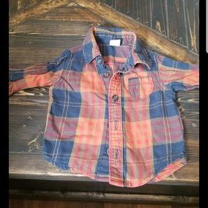 Ling sleeve Button Up